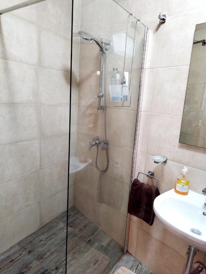 Large And Modern Apartment In The Centre Of Malta Mosta Luaran gambar