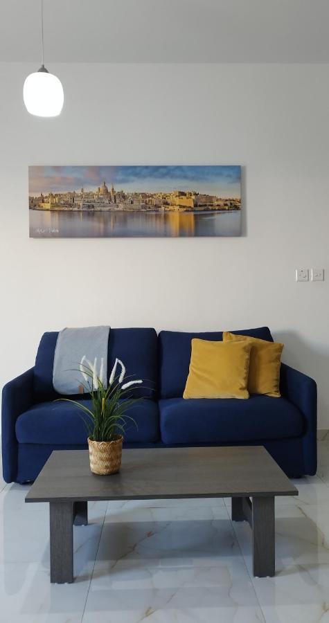 Large And Modern Apartment In The Centre Of Malta Mosta Luaran gambar
